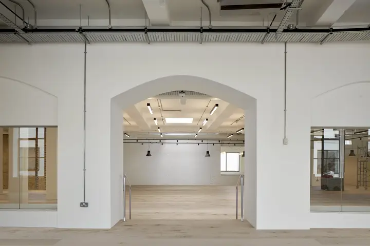 De Pop Head Office